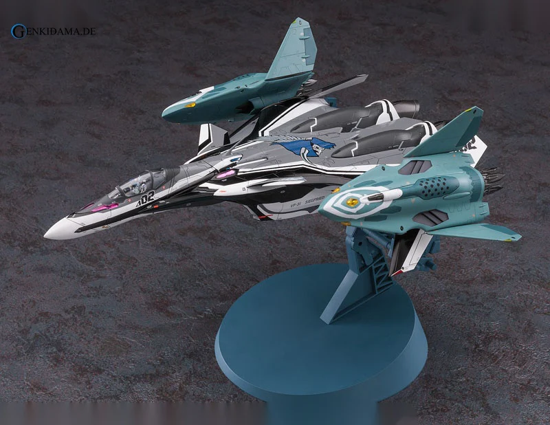 1/72 VF-31F Siegfried Messer Custom/Hayate Custom w/Lill Draken "Movie Macross Delta" Plastic Model - Image 6