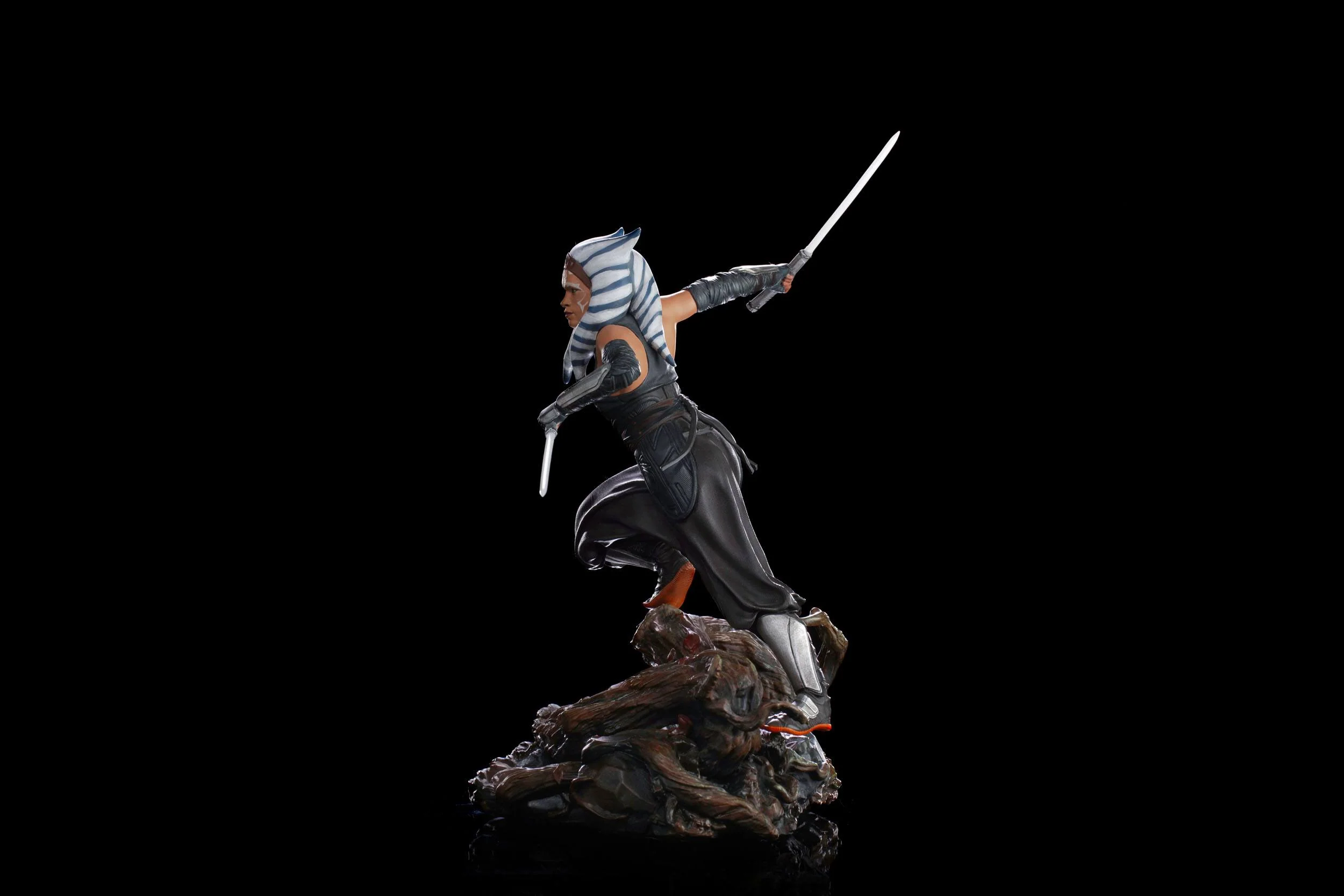 Ahsoka Tano BDS Art Scale Iron Studios - Image 6