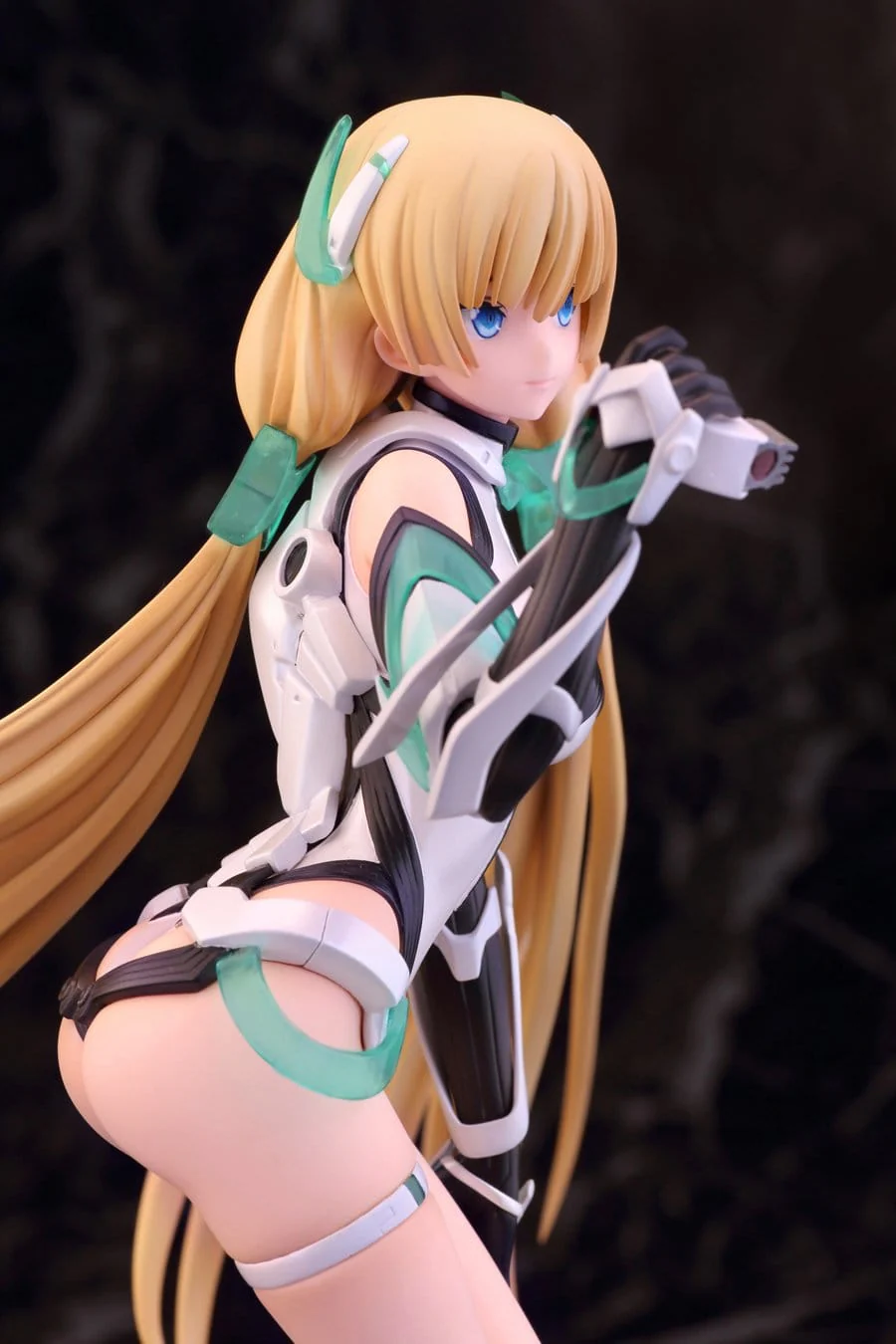 Angela Balzac Rakuen Tsuiho - Expelled from Paradise Alphamax - Image 13