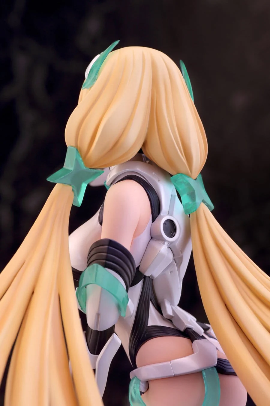 Angela Balzac Rakuen Tsuiho - Expelled from Paradise Alphamax - Image 4