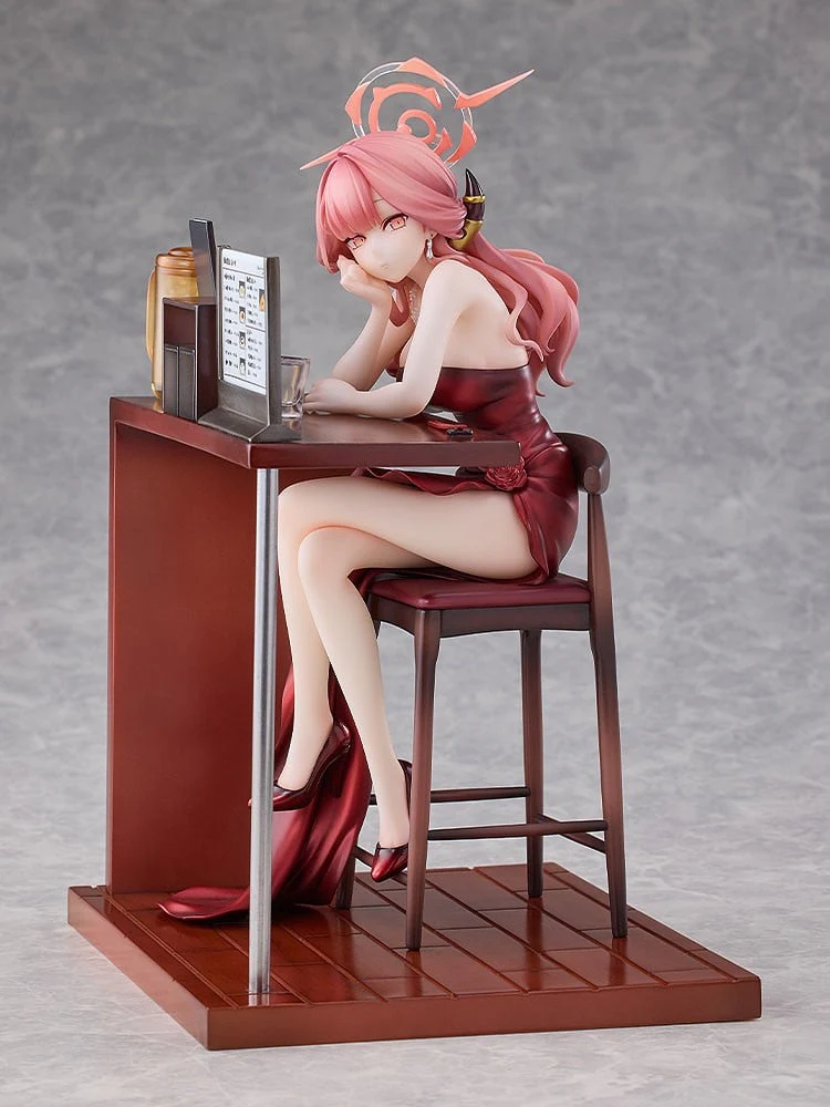 Aru in Dress: Memorial Lobby Ver. Solarain - Image 8