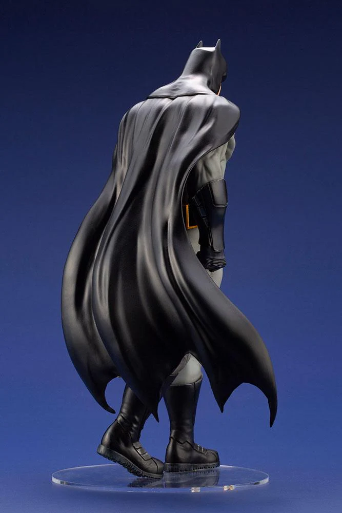 Batman (Batman: Last Knight on Earth) ARTFX Kotobukiya - Image 7