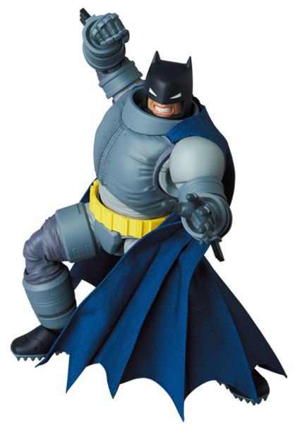 Batman - Die Rückkehr des Dunklen Ritters MAF EX Actionfigur Armored Batman