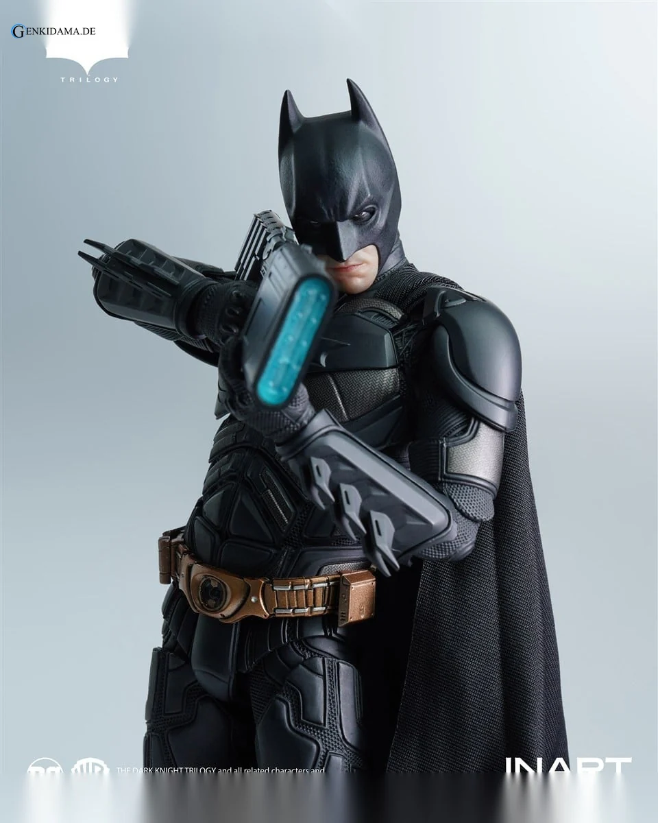 Batman (The Dark Knight Rises) 1/12 Collectible Figure DX Ver. - Image 12