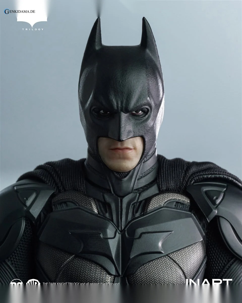 Batman (The Dark Knight Rises) 1/12 Collectible Figure DX Ver. - Image 14