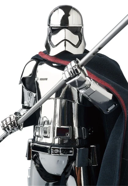 Captain Phasma Mafex Medicom - Image 8
