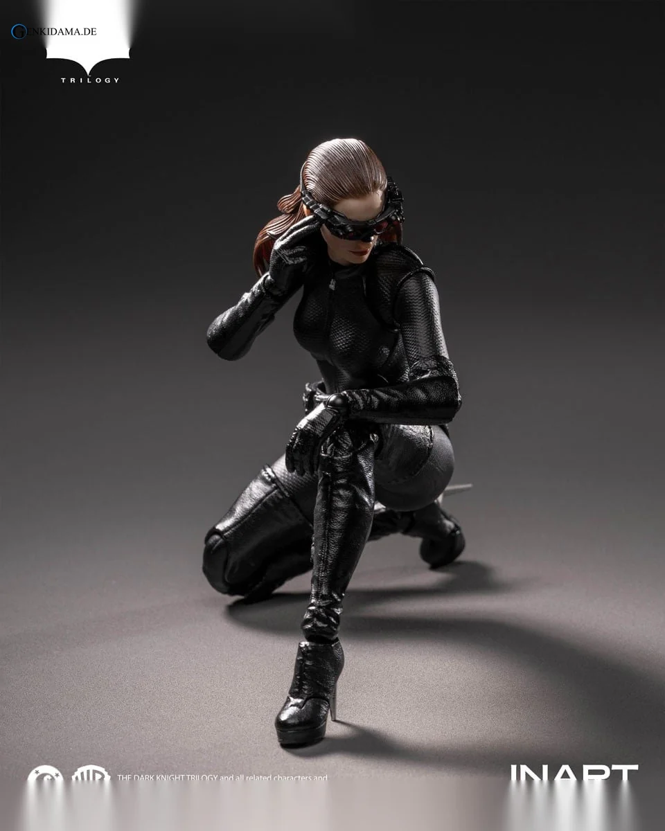 Catwoman (The Dark Knight Rises) 1/12 Action Figure - Image 6