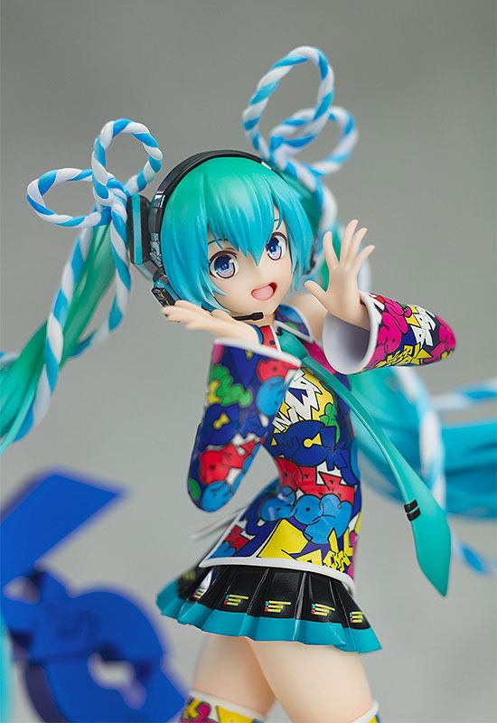 Character Vocal Series 01 Statue Hatsune Miku Miku EXPO 5th Anniv. / Lucky Orb: UTA X KASOKU Ver - Image 9