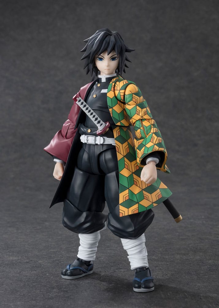 Demon Slayer: Kimetsu no Yaiba S.H. Figuarts Actionfigur Giyu Tomioka