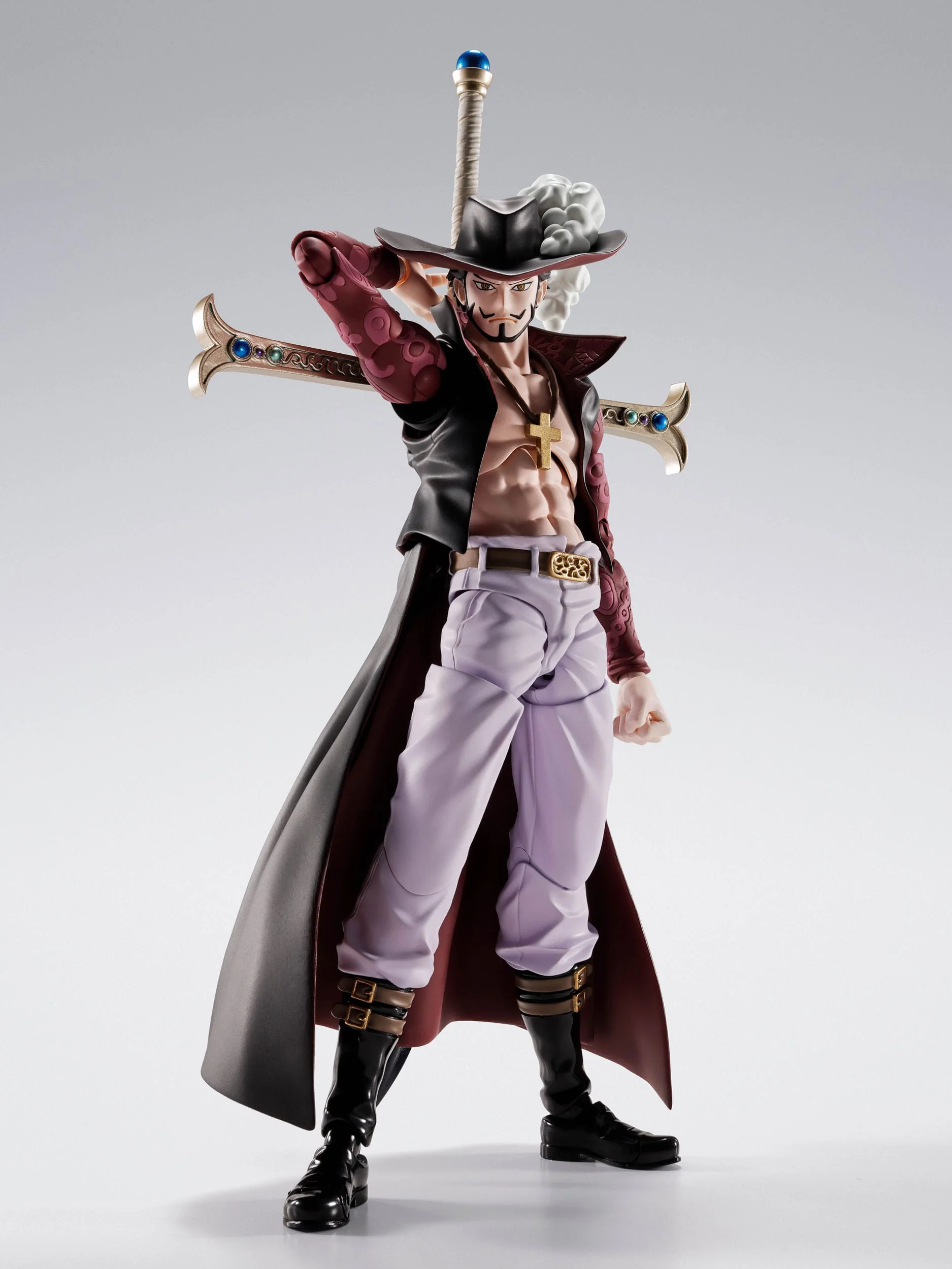 Dracule Mihawk Hawkeye S.H.Figuarts Bandai Tamashii Nations