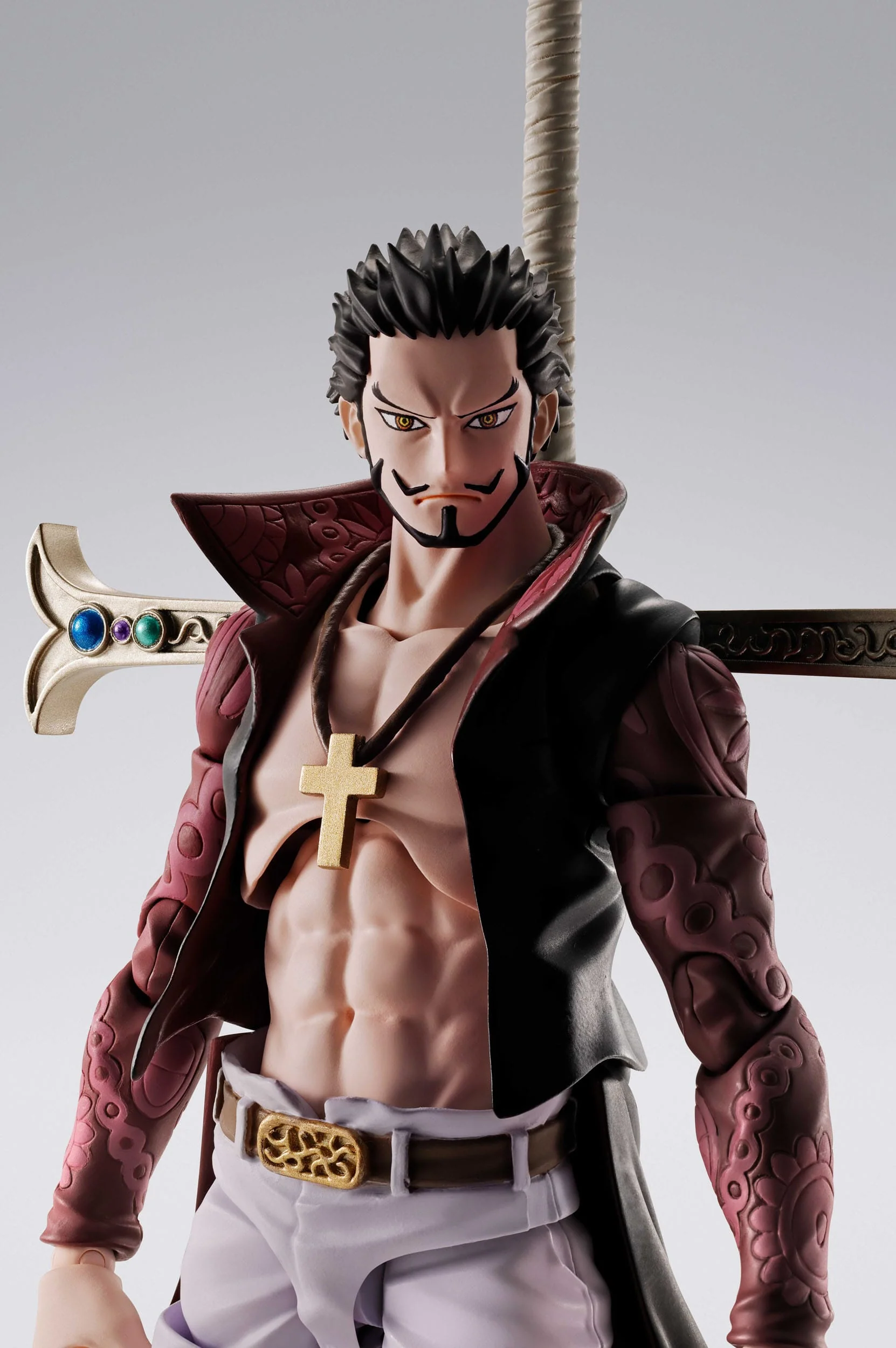 Dracule Mihawk Hawkeye S.H.Figuarts Bandai Tamashii Nations - Image 11