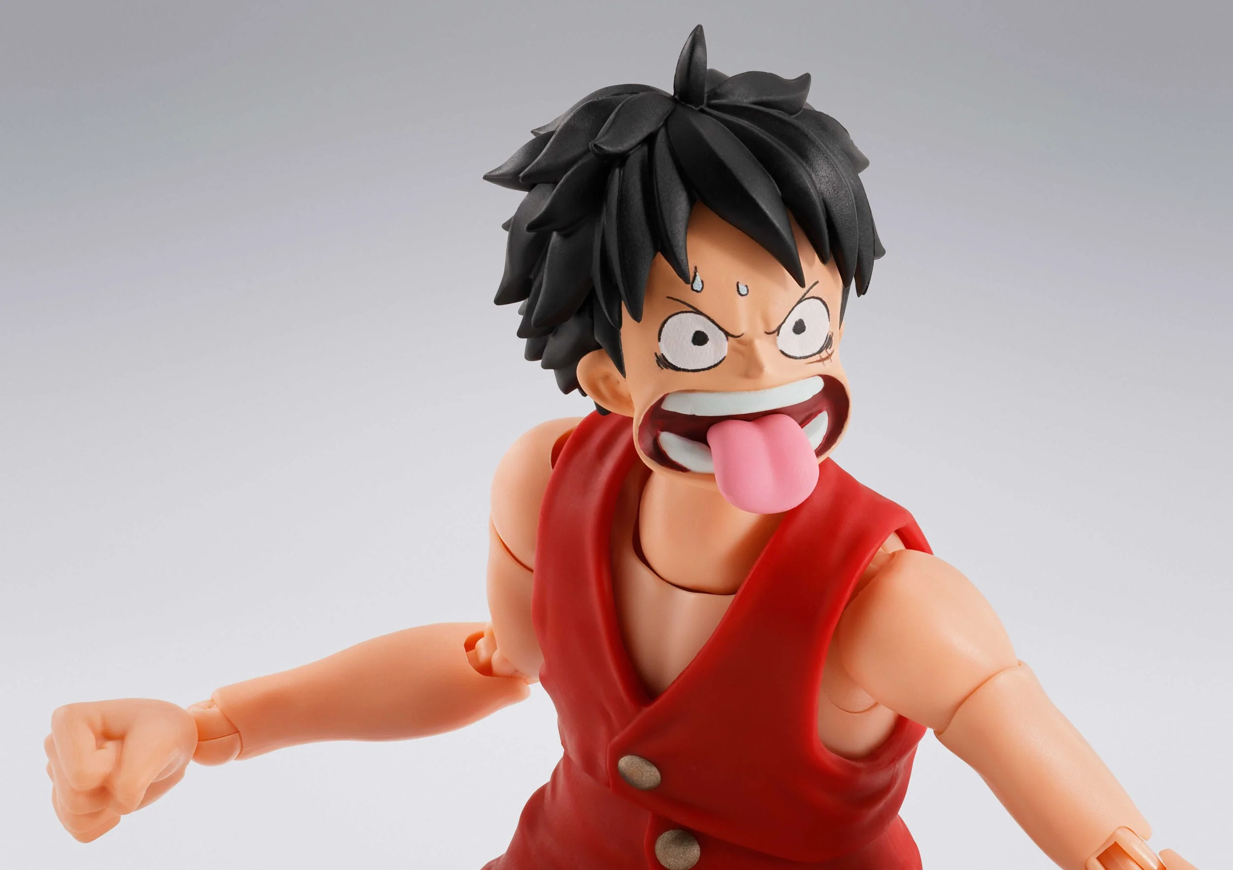 Dracule Mihawk Hawkeye S.H.Figuarts Bandai Tamashii Nations - Image 8