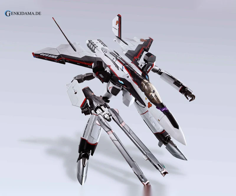 DX Chogokin - YF-30 Chronos "Macross 30" - Image 13