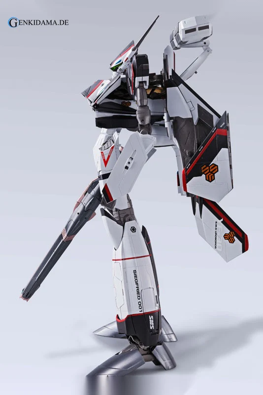 DX Chogokin - YF-30 Chronos "Macross 30" - Image 2