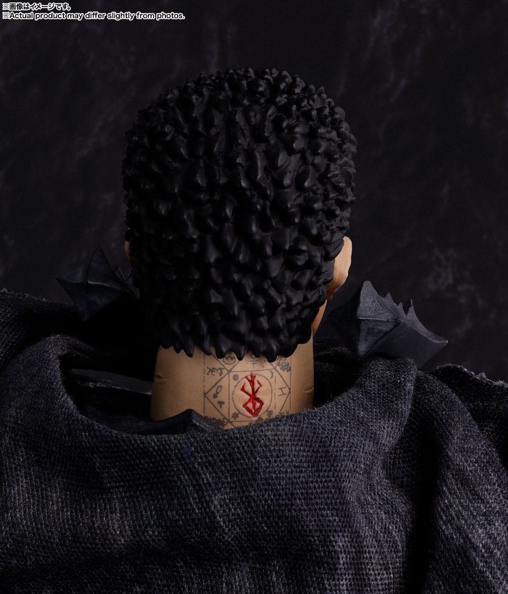 Guts (Berserker Armor) - S.H. Figuarts - Bandai Tamashii NAtions - Image 6
