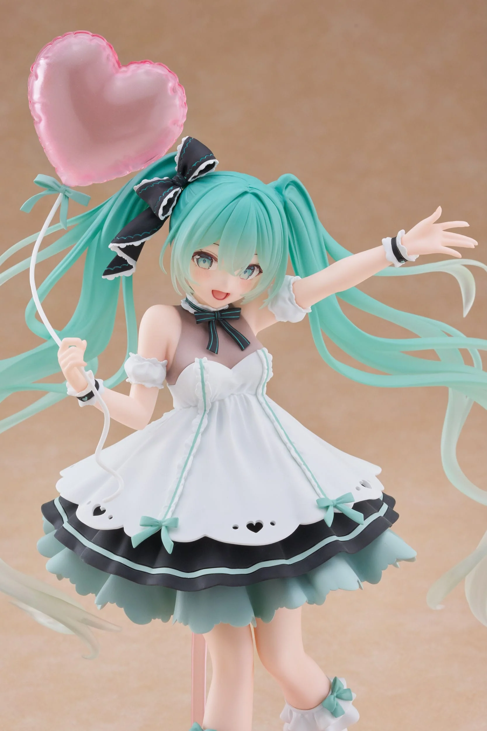 Hatsune Miku Birthday 2025 Party Ver. Taito - Image 11
