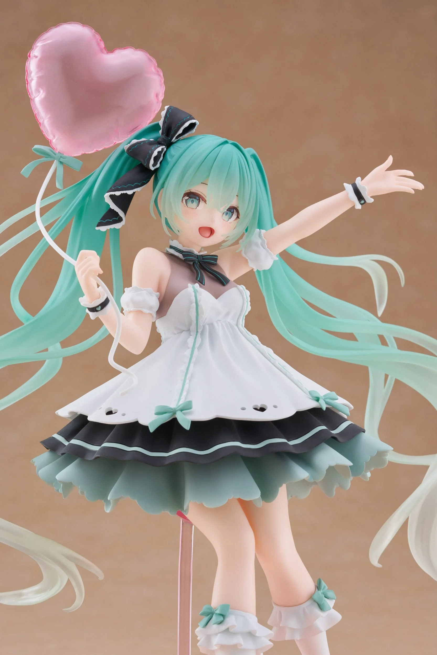 Hatsune Miku Birthday 2025 Party Ver. Taito - Image 12