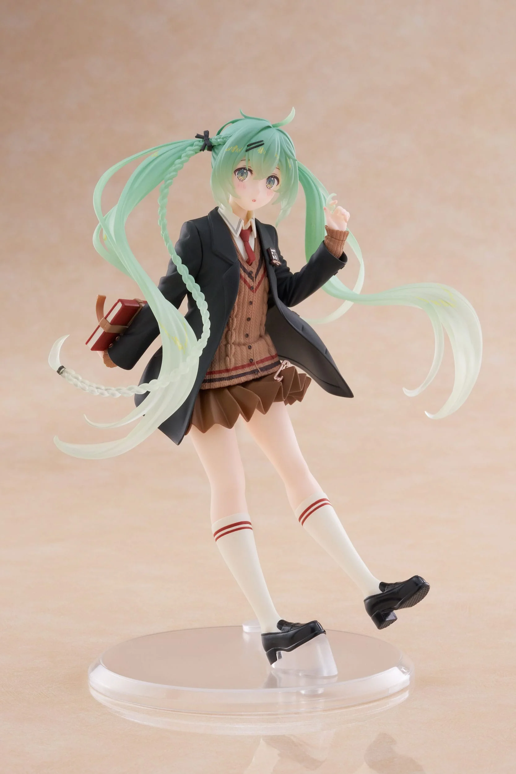 Hatsune Miku Fashion Preppy Ver. Taito