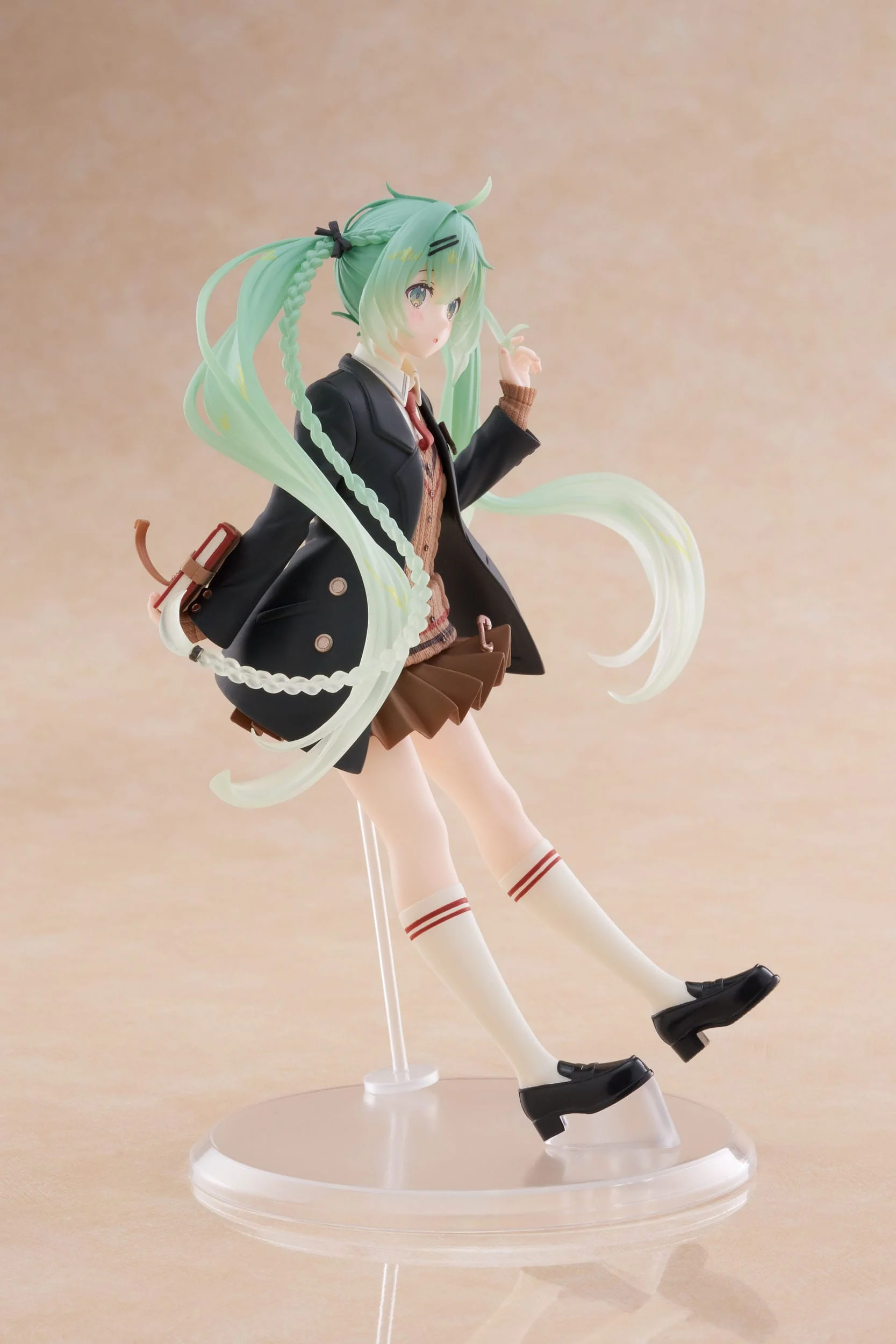 Hatsune Miku Fashion Preppy Ver. Taito - Image 5