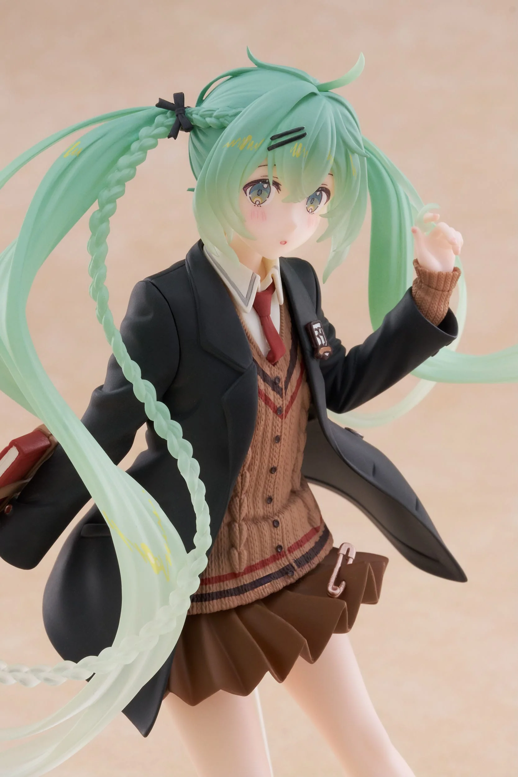 Hatsune Miku Fashion Preppy Ver. Taito - Image 8