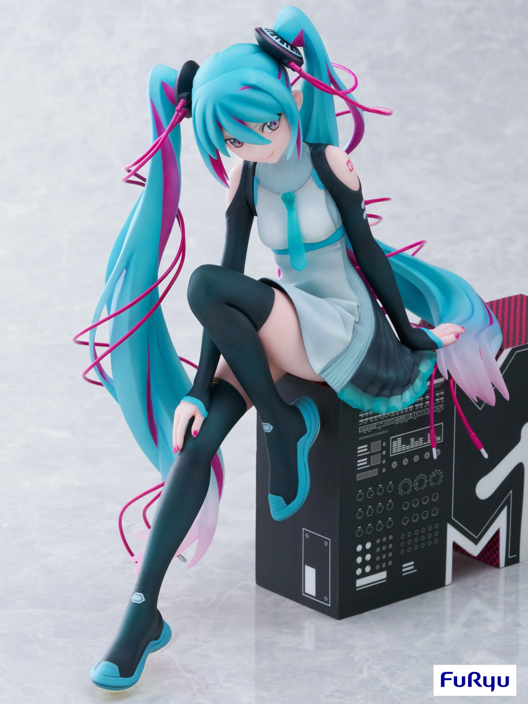 Hatsune Miku - x MTV Figur Ver. - Furyu - Image 6