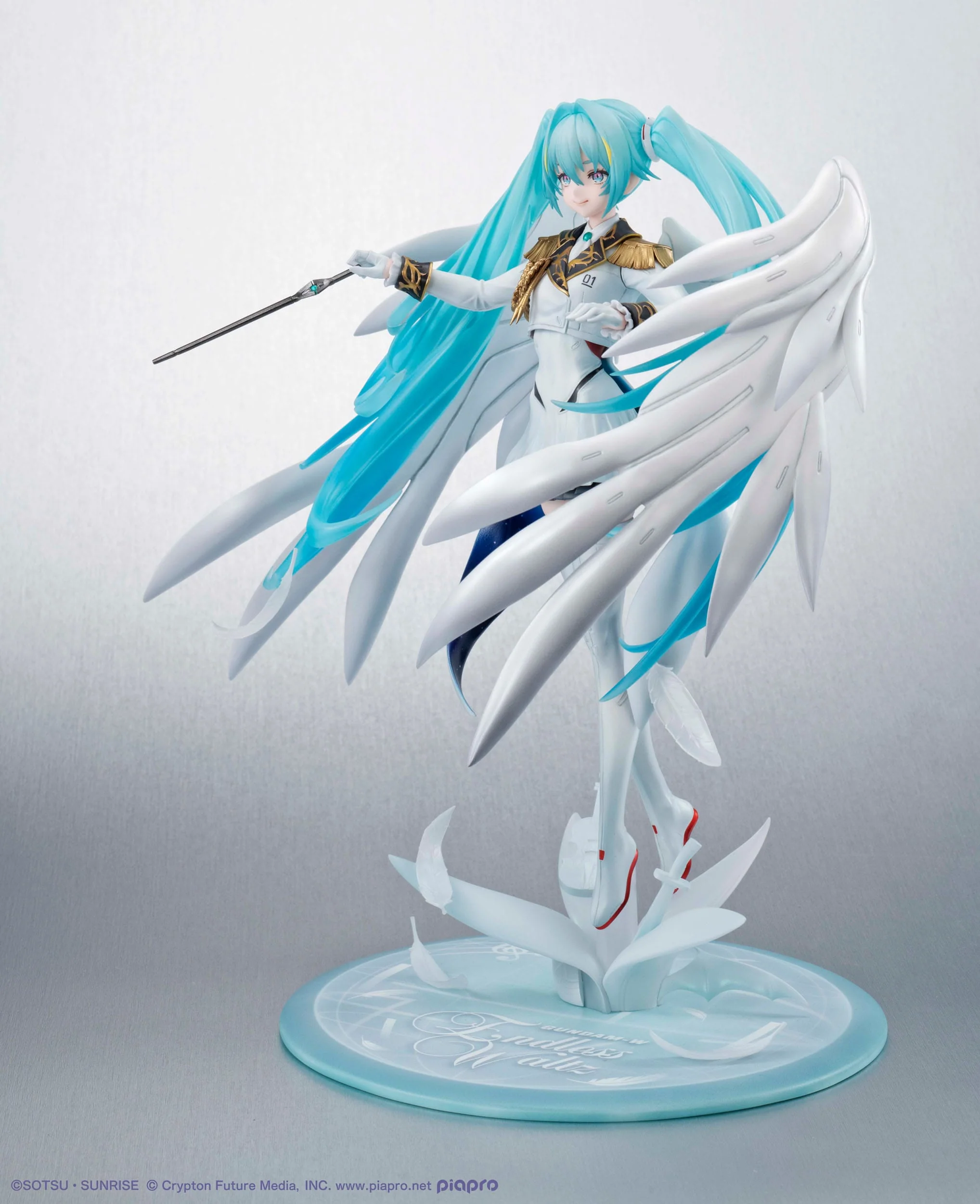 Hatsune Miku x Wing Gundam Zero EW 45th Anniversary MegaHouse - Image 2