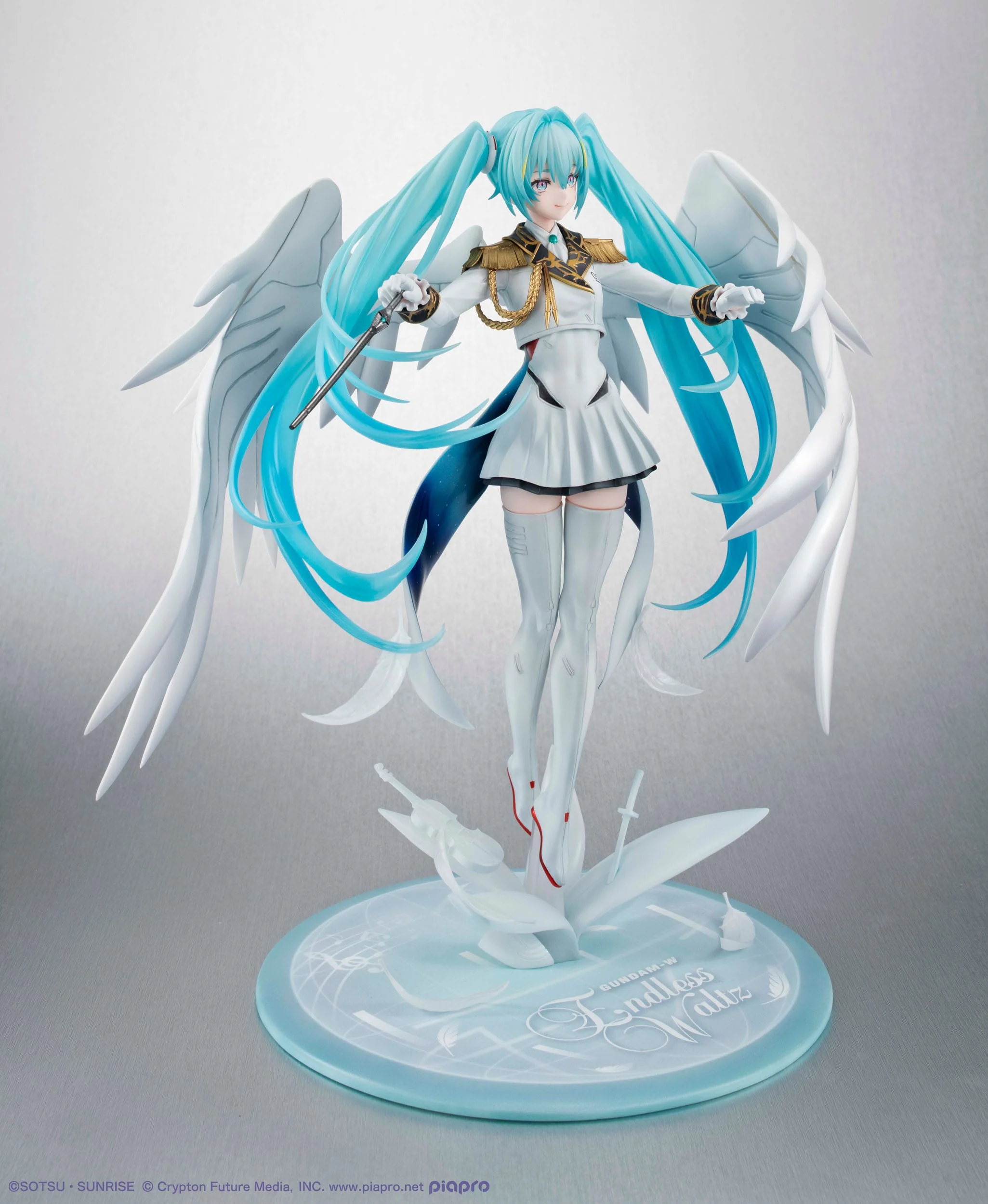 Hatsune Miku x Wing Gundam Zero EW 45th Anniversary MegaHouse - Image 3