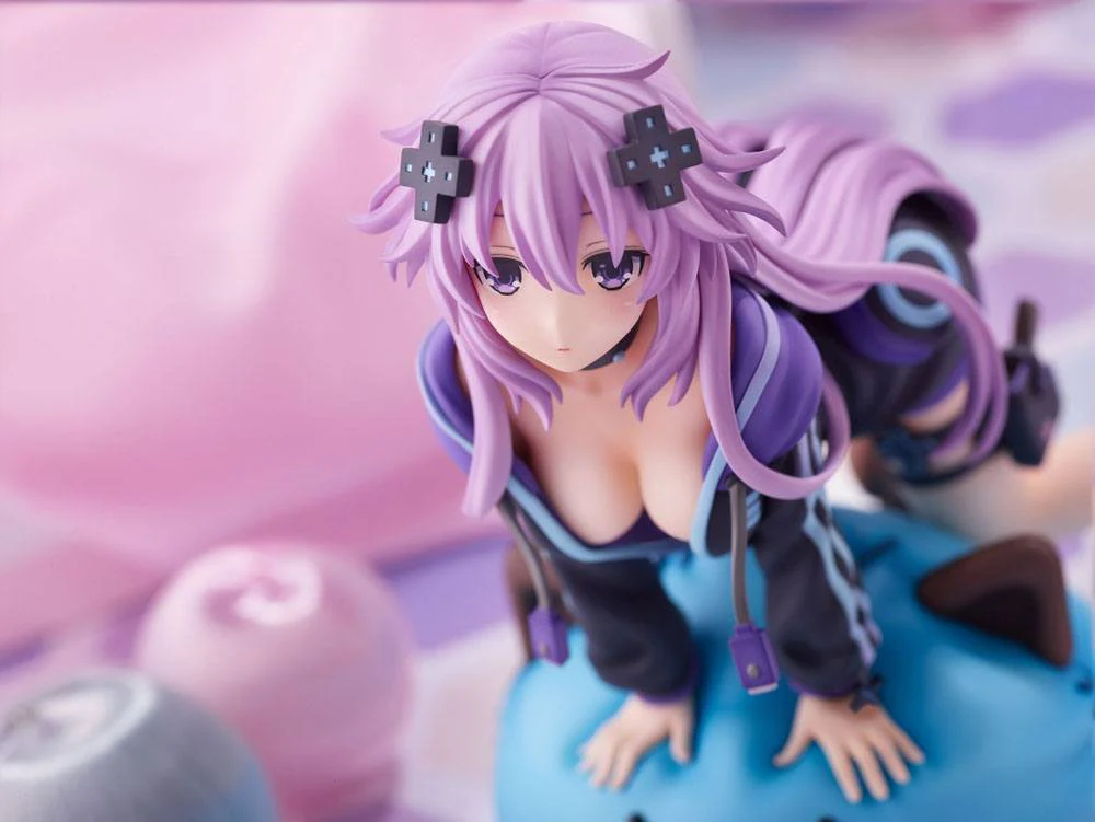 Hyperdimension Neptunia Statue Dimension Traveler Neptune Wake Up Version - Image 12