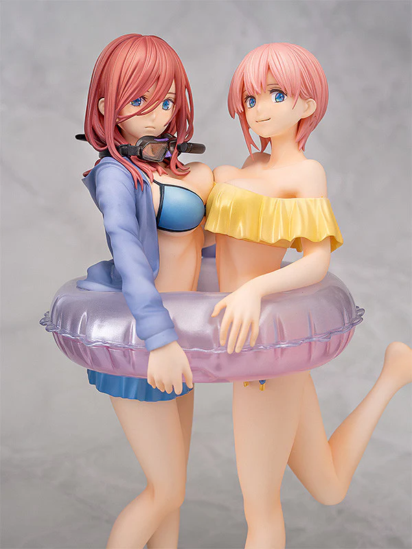 Ichika Nakano & Miku Nakano The Quintessential Quintuplets Wing - Image 5