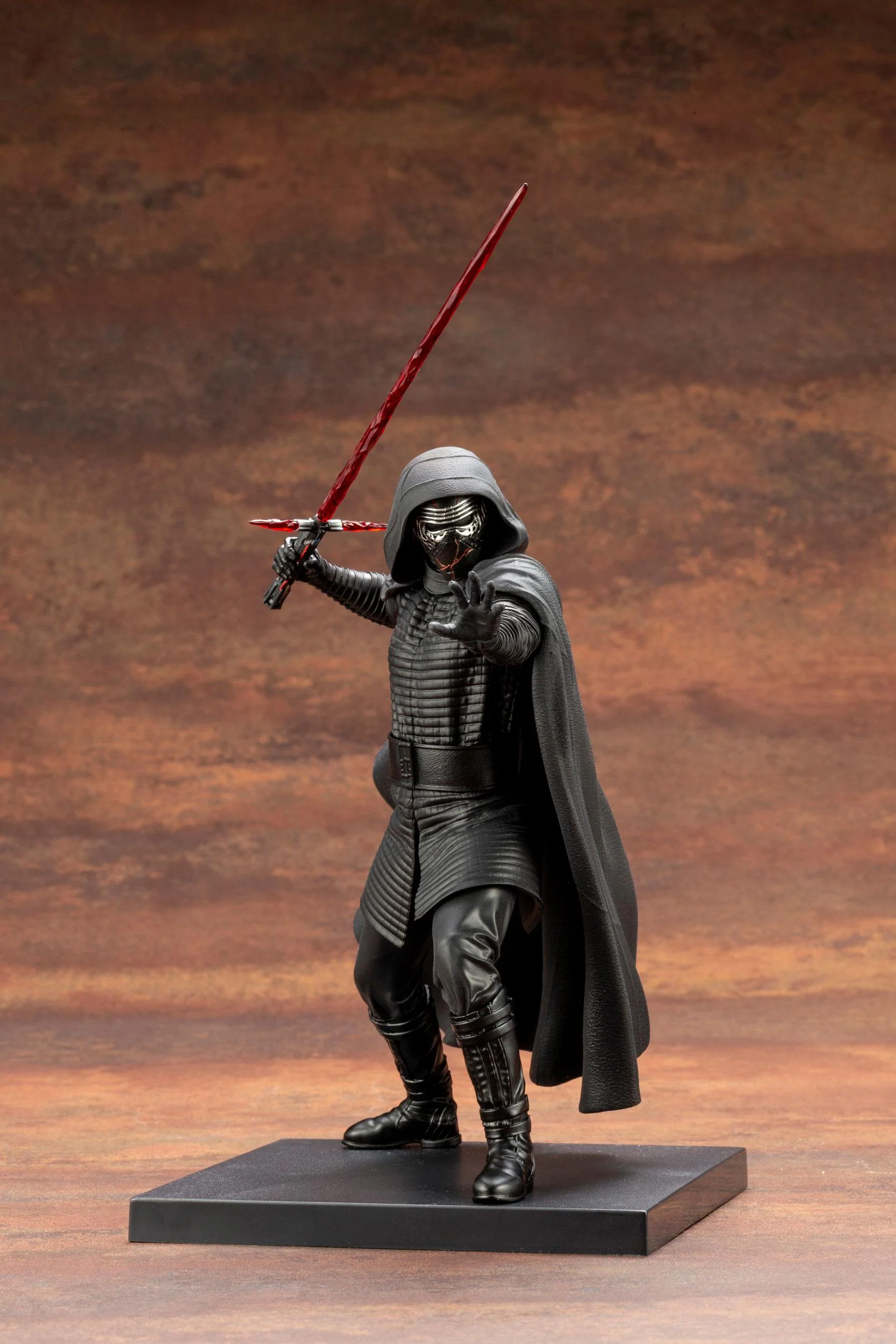 Kylo Ren ARTFX+ Kotobukiya
