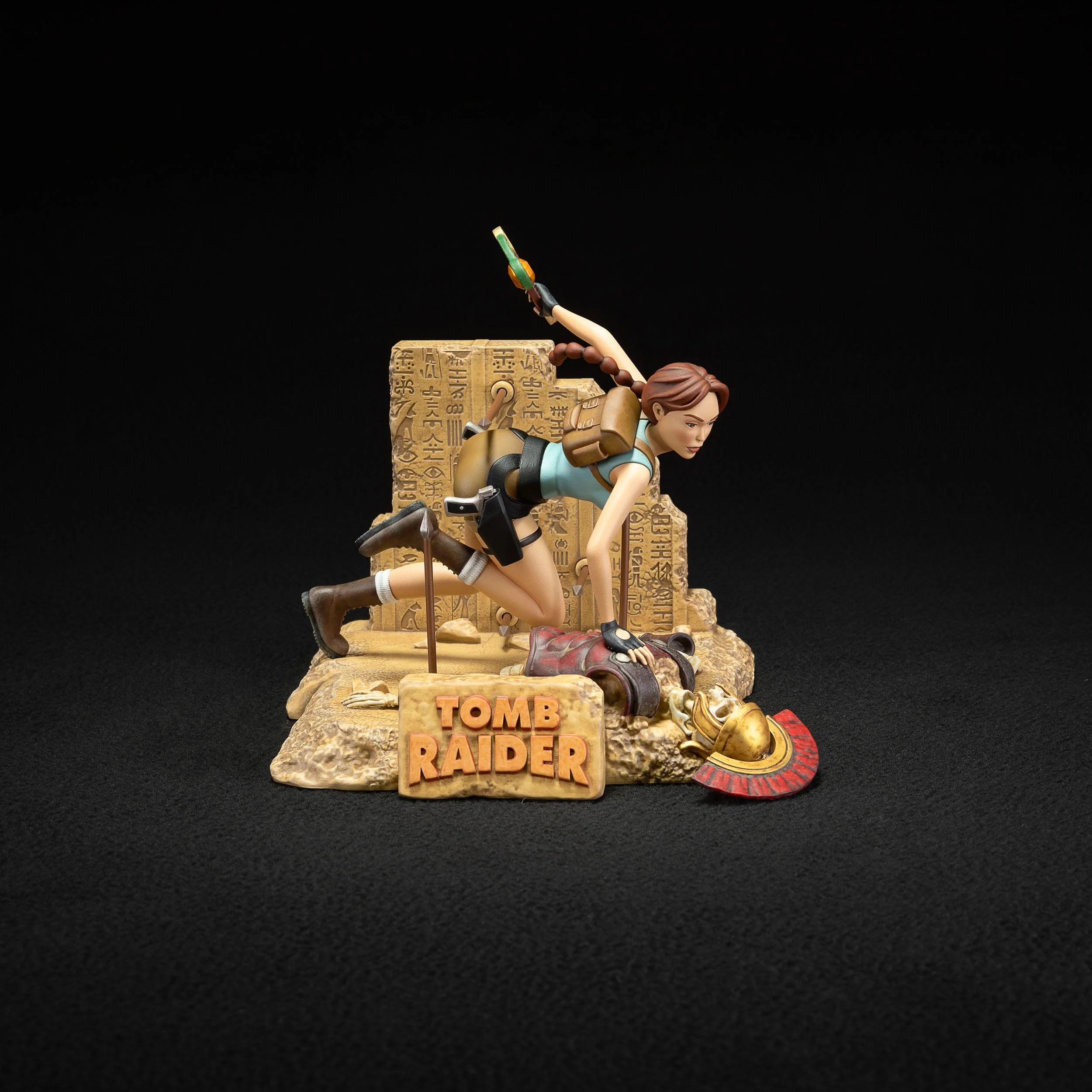 Lara Croft Classic Era Tomb Raider 1996 Dark Horse - Image 15