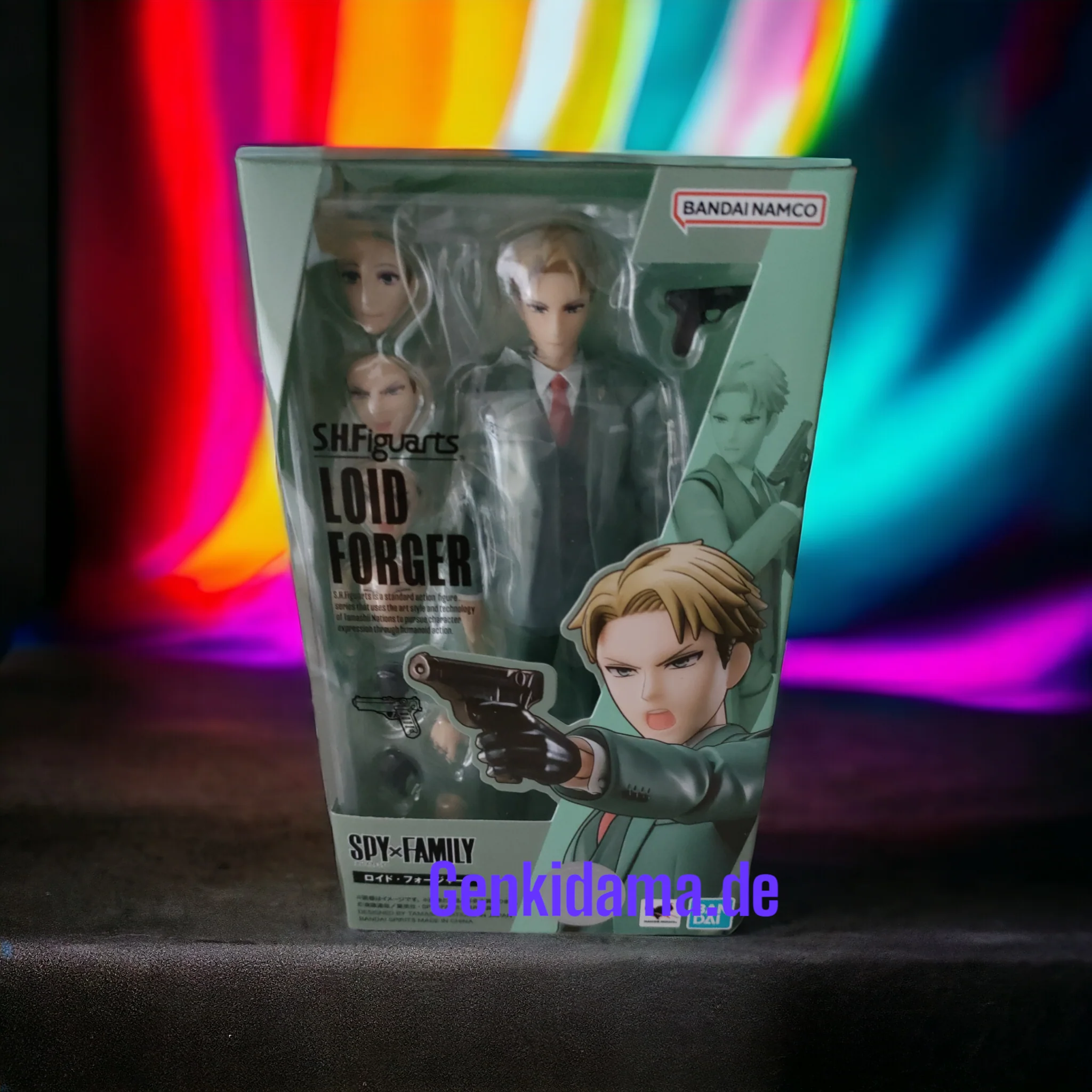 Loid Forger Spy x Family Bandai Tamashii Nations