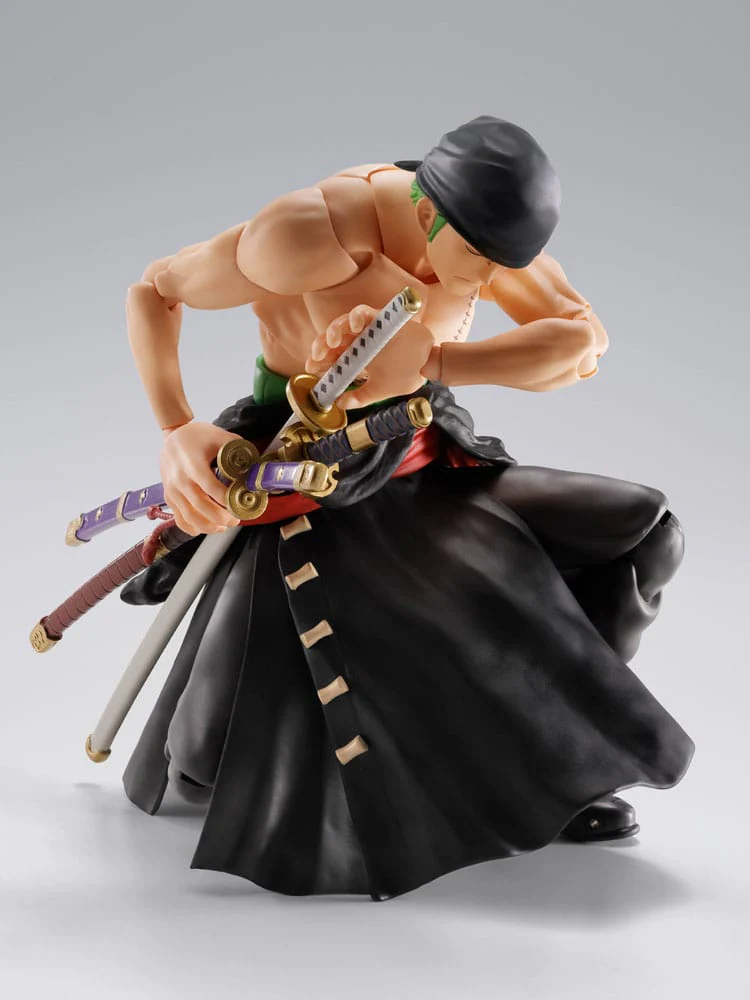 Lorenor Zorro The King of Hell S.H.Figuarts Bandai Tamashii Nations - Image 3
