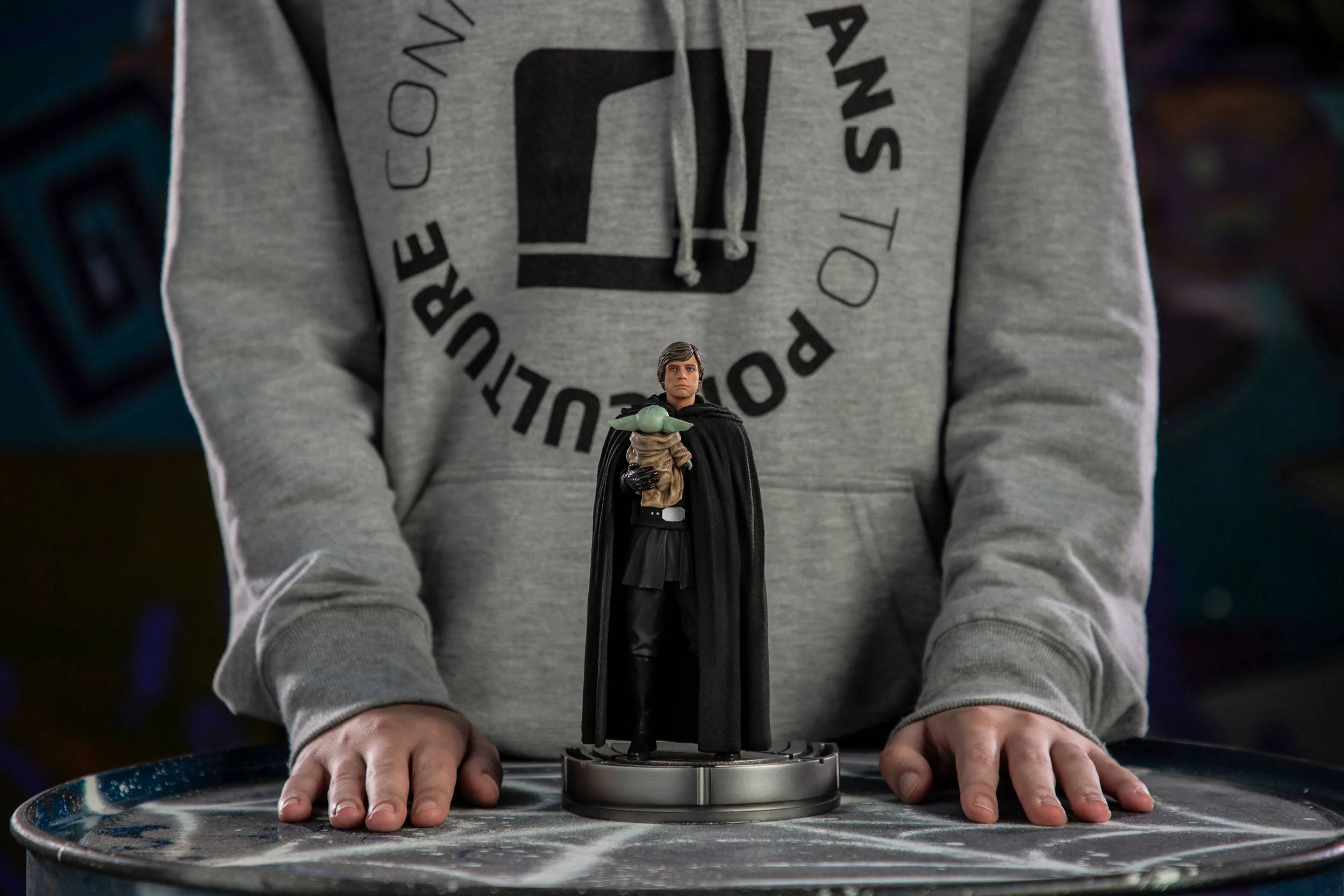 Luke Skywalker und Grogu - Art Scale - iron Studios - Image 6