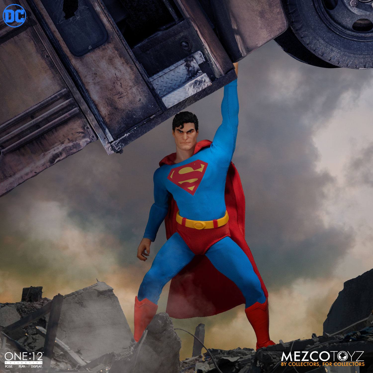 Man of Steel Edition - DC Comics - Mezco - Image 9