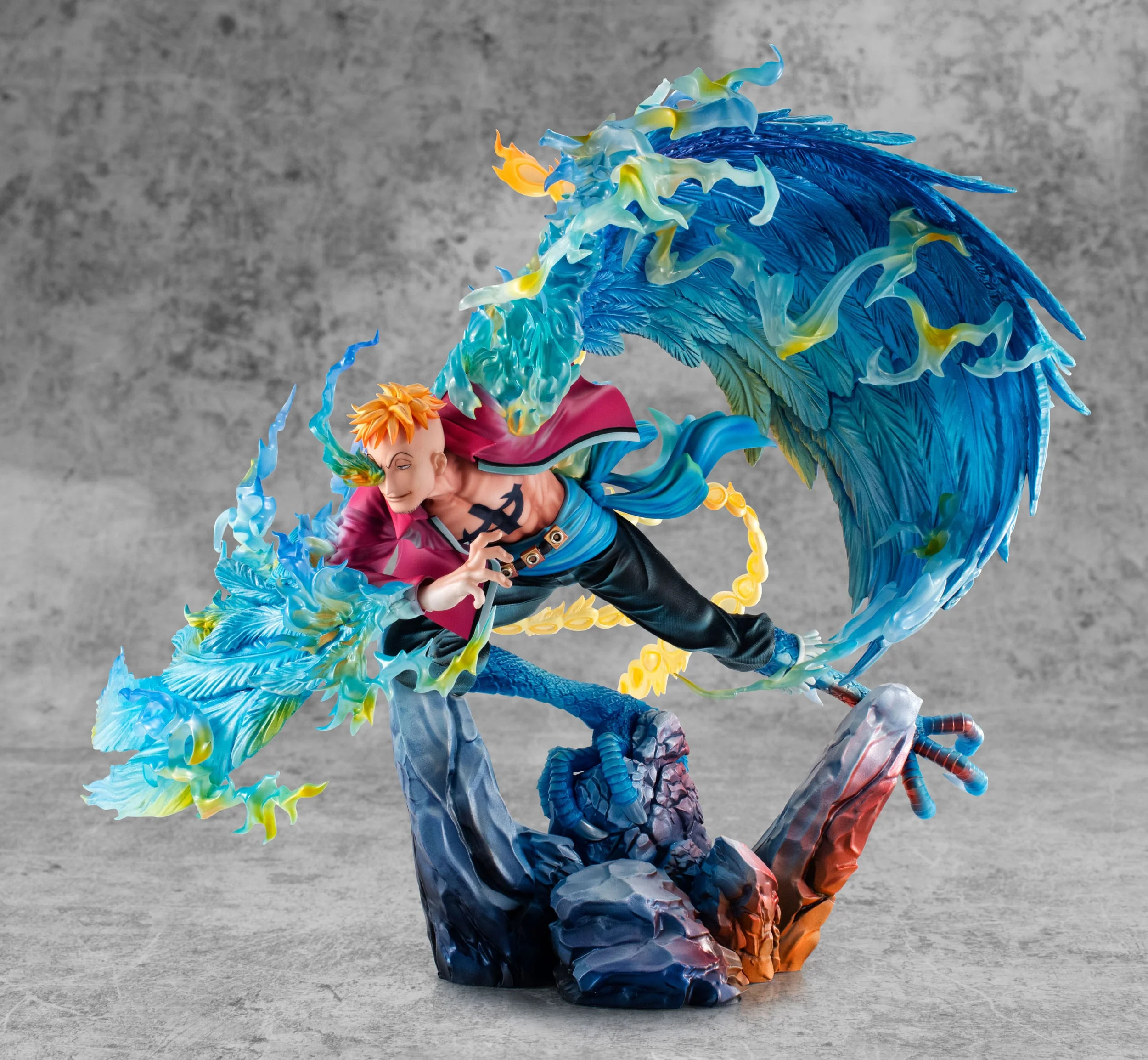 Marco the Phoenix Leader of 1st group of Whitebeard Pirates P.O.P MAS Maximum MegaHouse