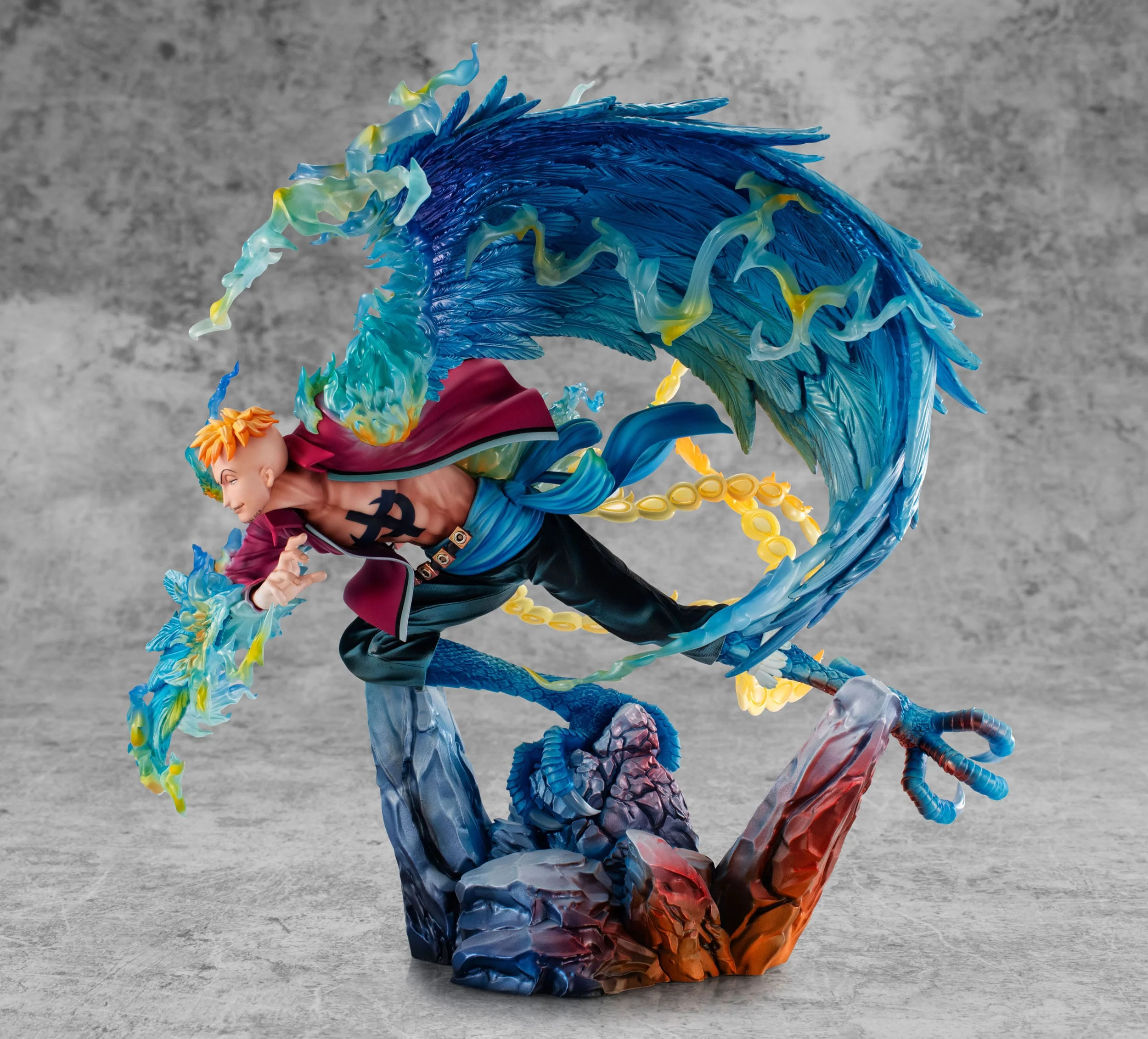 Marco the Phoenix Leader of 1st group of Whitebeard Pirates P.O.P MAS Maximum MegaHouse - Image 2