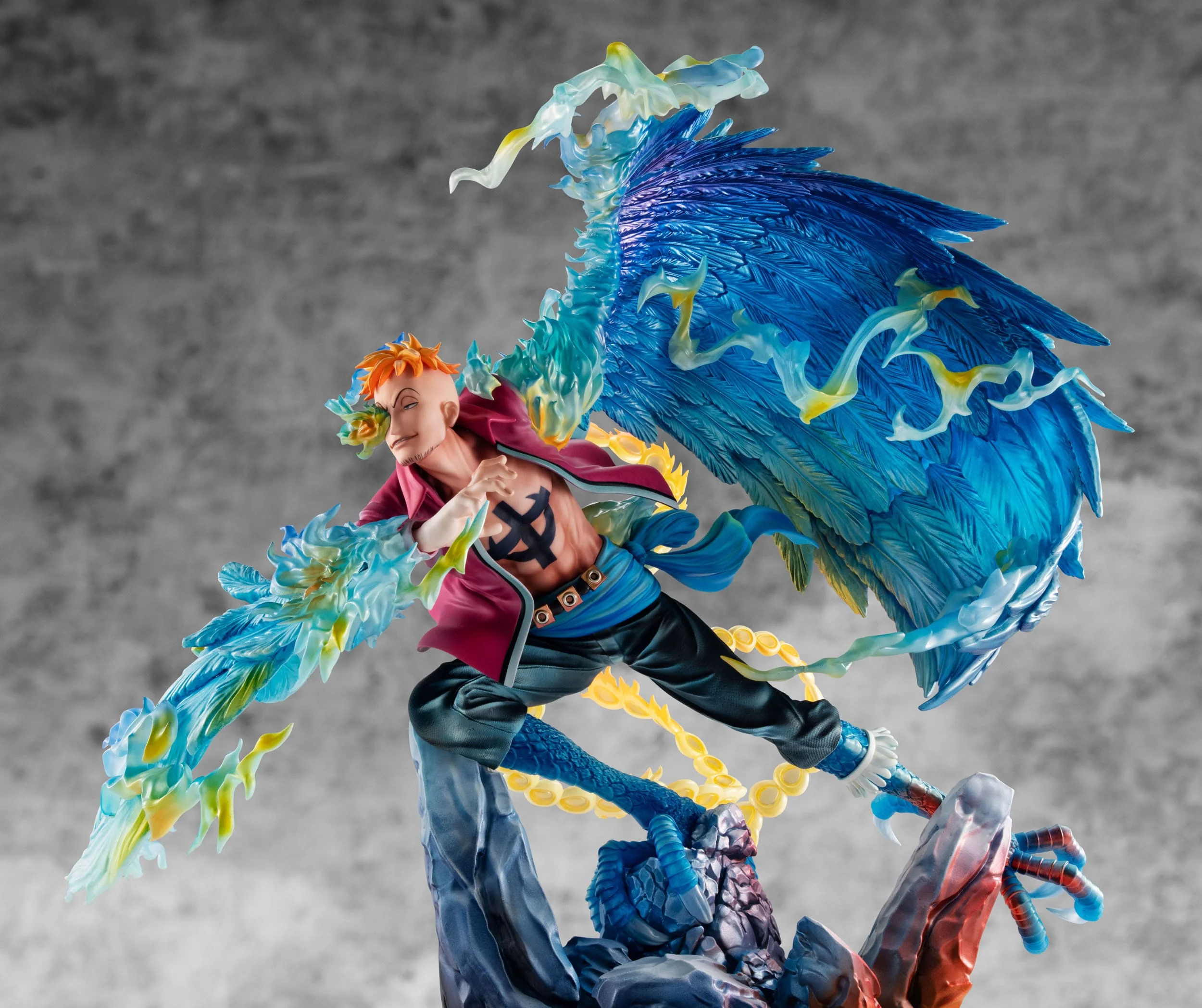 Marco the Phoenix Leader of 1st group of Whitebeard Pirates P.O.P MAS Maximum MegaHouse - Image 7