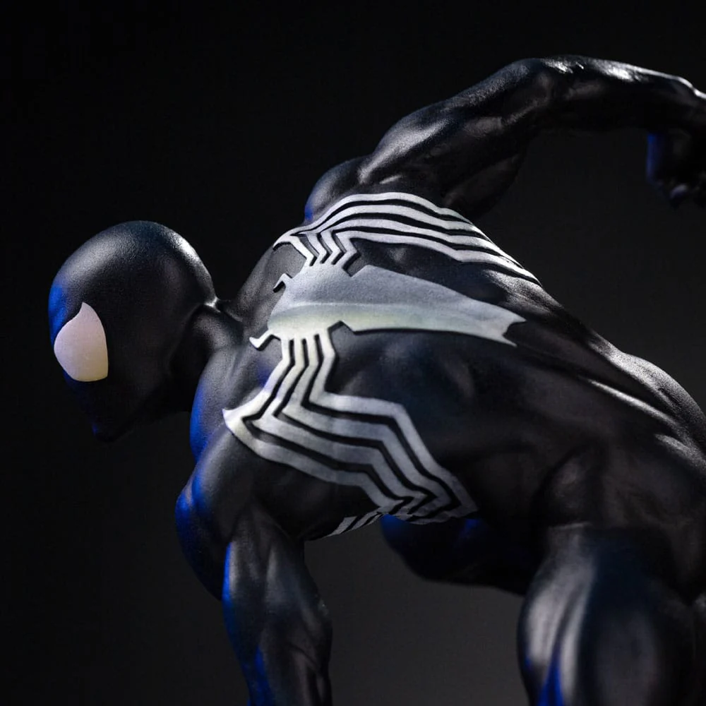 Marvel BDS Art Scale Statue Spider-Man Black Costume - Image 9