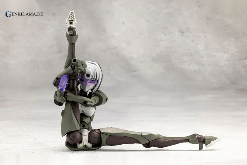 MEGALOMARIA UNLIMITED UNIVERSE PENETRATOR Plastic Model - Image 11
