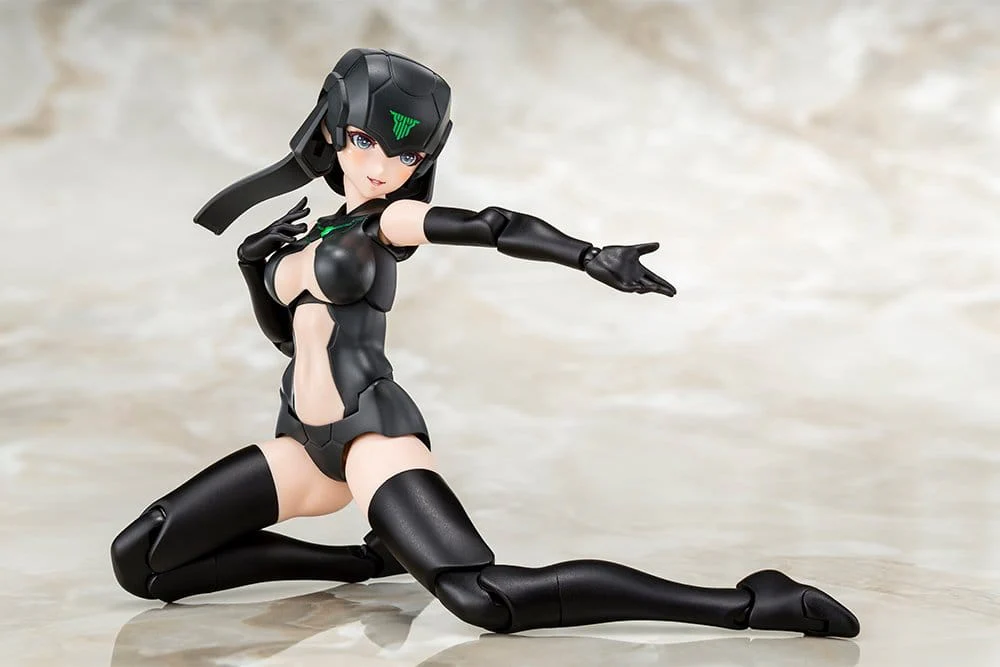 Megami Device Plastic Model Kit B1R-L Chassis Kit Skin Color B - Image 4