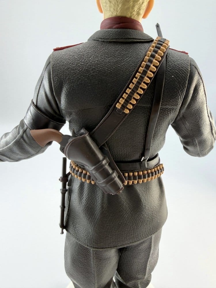 Metal Gear Solid: Snake Eater PVC Figur Ocelot 20 cm - Image 4