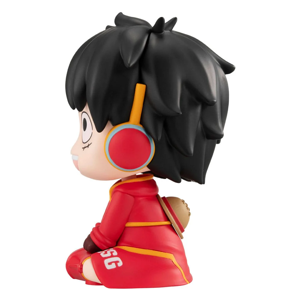 Monkey D. Luffy Future Island Egghead Ver. Look Up (with gift) MegaHouse - Image 5