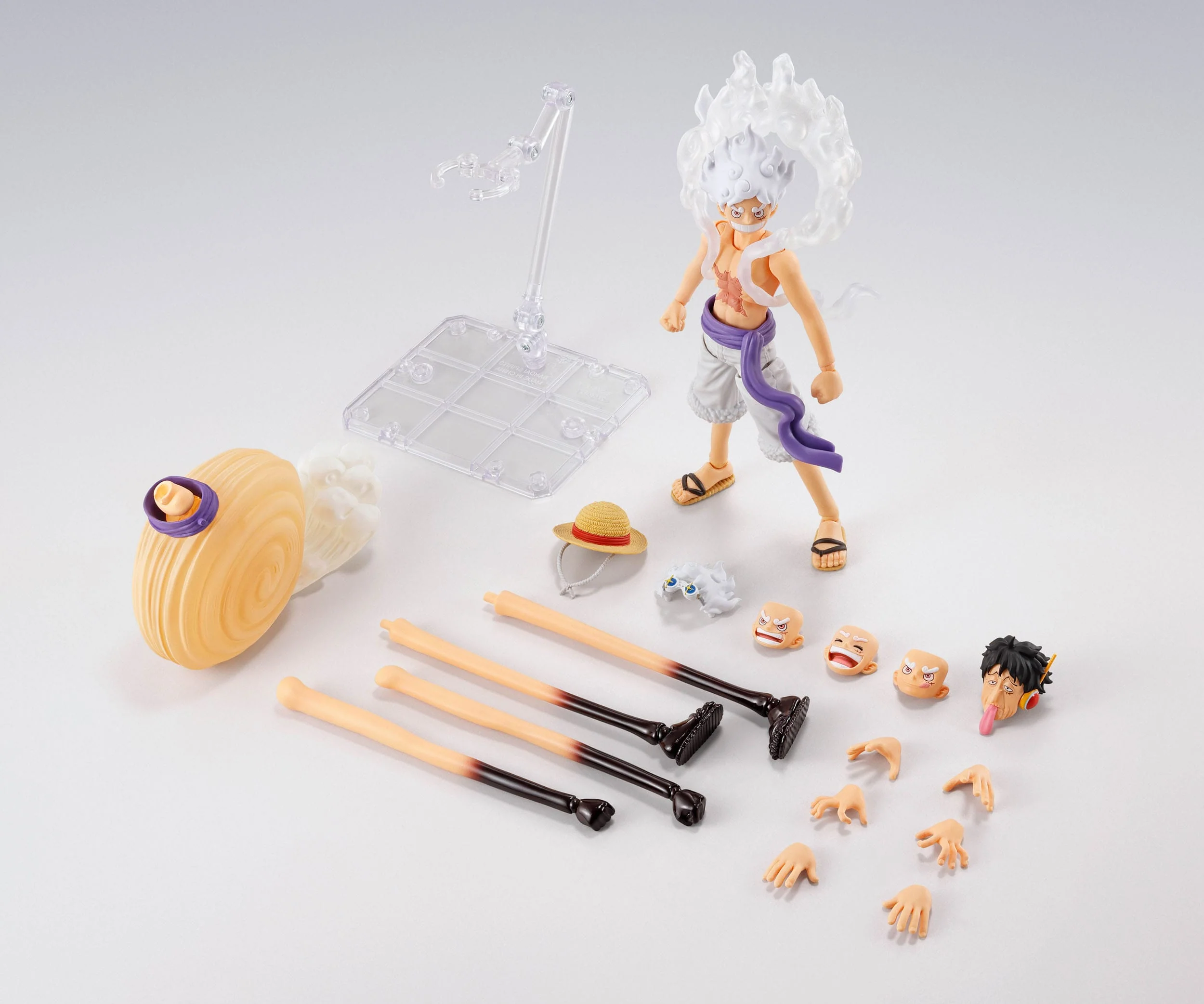 Monkey D. Luffy Gear 5 -Future Island Egghead- Bandai Tamashii Nations - Image 2