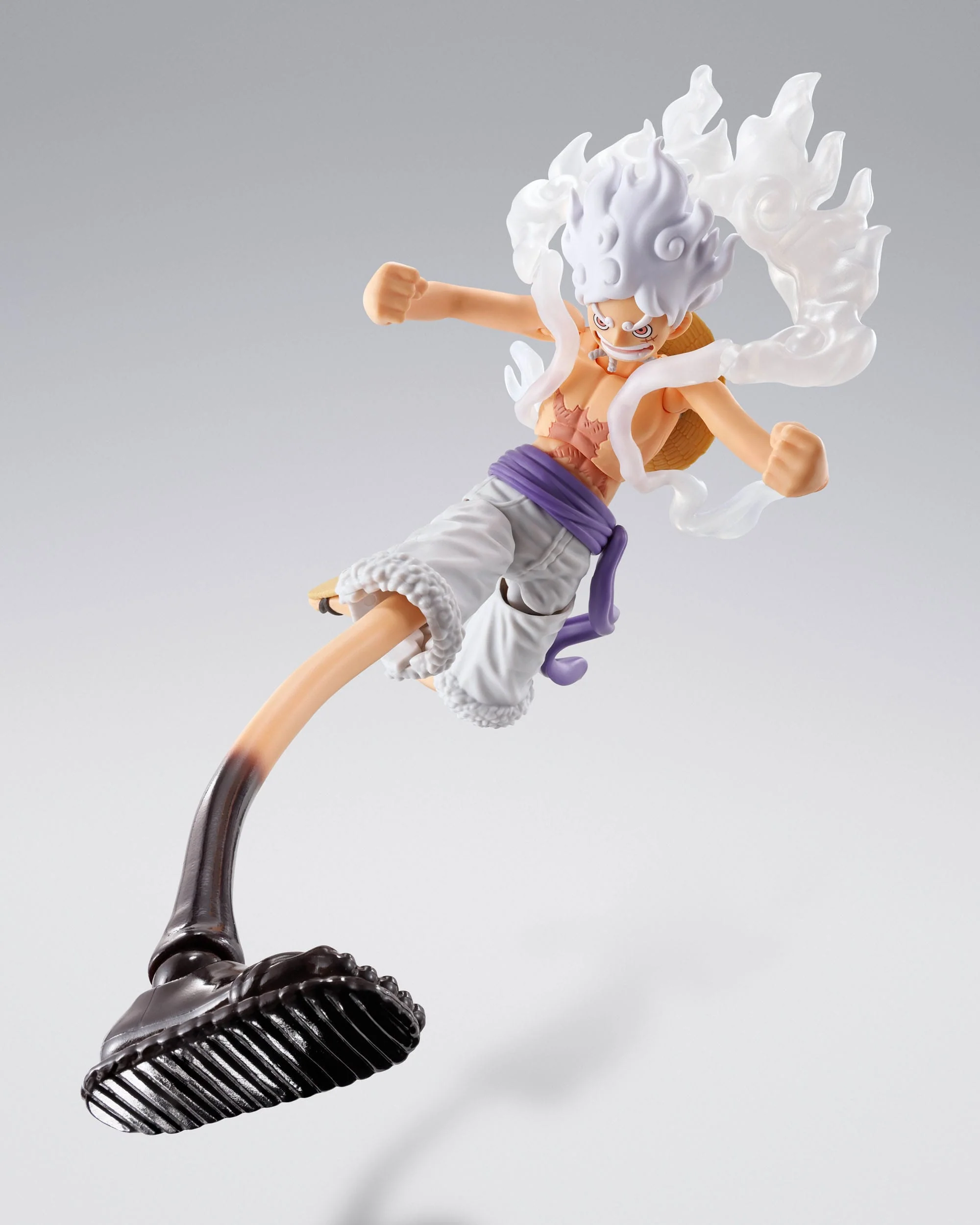 Monkey D. Luffy Gear 5 -Future Island Egghead- Bandai Tamashii Nations - Image 4
