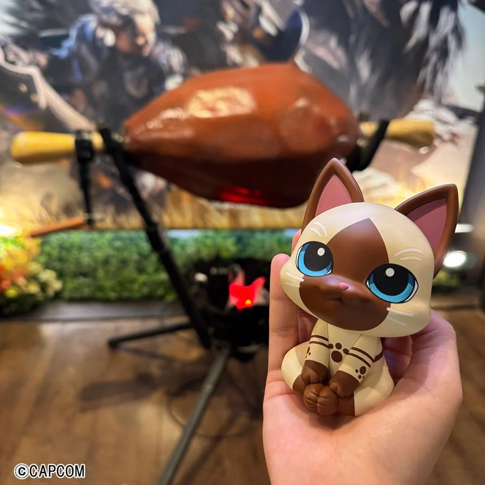Monster Hunter Look Up PVC Figur Airou (with gift) - Image 4