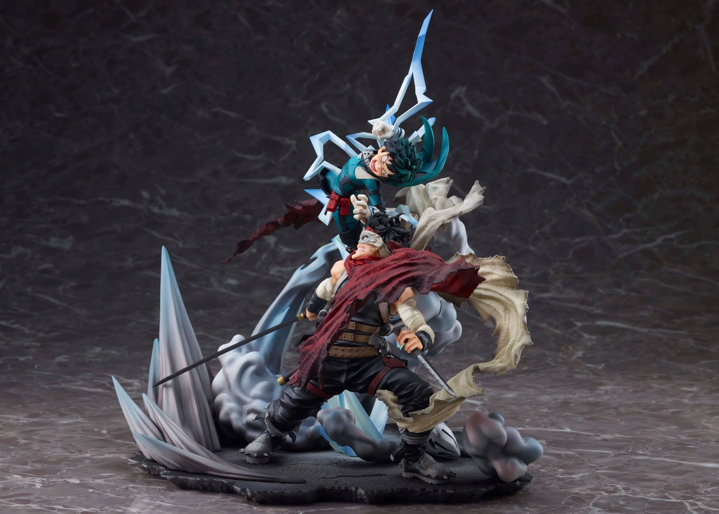 My Hero Academia Statue: Izuku Midoriya vs. Stain - Takara Tomy - Image 3