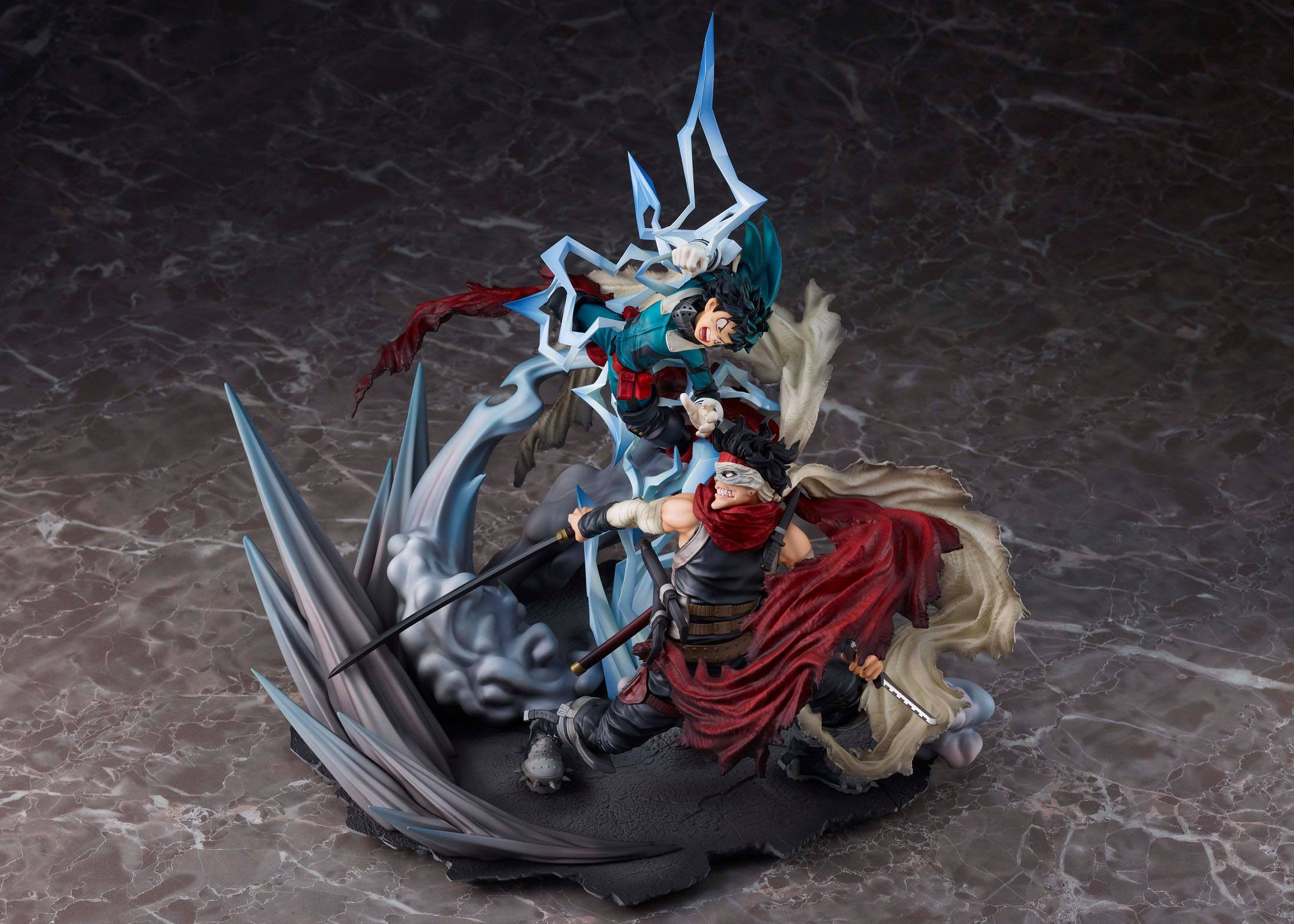 My Hero Academia Statue: Izuku Midoriya vs. Stain - Takara Tomy - Image 9
