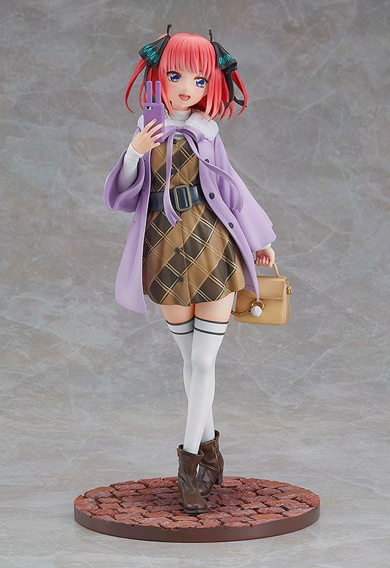 Nino Nakano Date Style Ver. The Quintessential Quintuplets Good Smile Company - Image 3