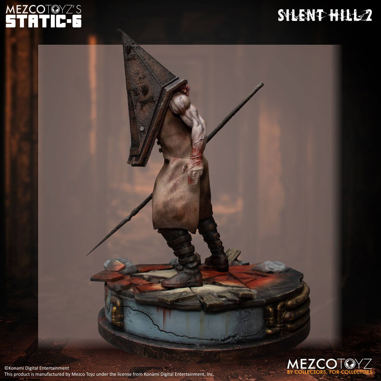 Red Pyramid Thing Mezco - Image 18